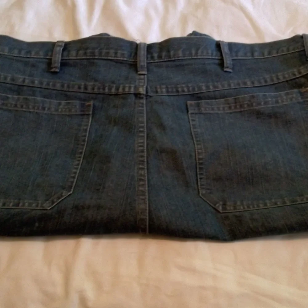 50% off SALE-WRANGLER CARGO jean shorts size 42 - Picture 3 of 5